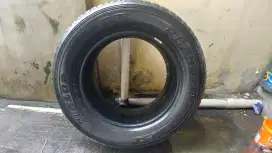 Ban Mobil 265/60R18
