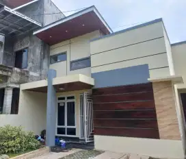 FS Rumah Modern Cluster Puntan