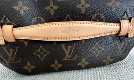 ᪥  LV waistbag monogram leather bumbag