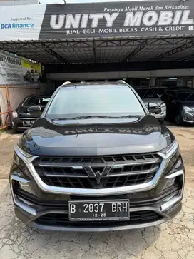 Almaz exclusif 7 seater 2020 sundroof mobil istimewa