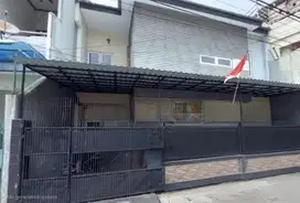 DIJUAL CEPAT – RUMAH SIAP HUNI di Jl. Mandala , Tomang, Jakbar