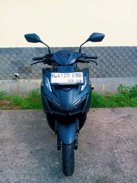 Nia:DP 500K VARIO 160 CBS KM LOW 9RBUAN PLAT B DEPOK PAJAK HIDUP
