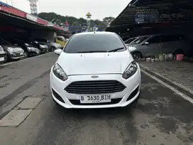 Ford Fiesta 1.5 AT 2013