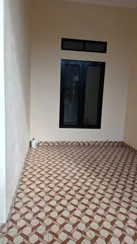 Dijual Rumah Full Renov Siap Huni!!!di Poris Cipondoh Kota Tangerang