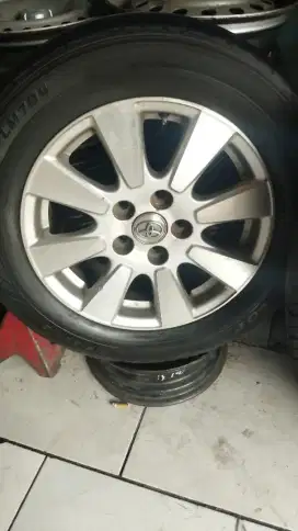 Velg OEM Camry r16 pcd 5x114