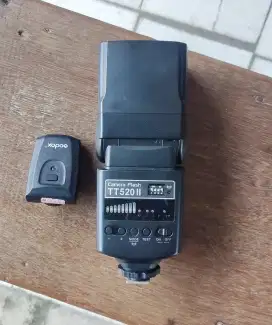 Flash Camera Godox TT520II + Trigger for sony