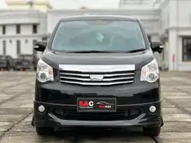 NAV1 V LIMITED AT/MATIC LOW KM 31RB ASLI RECORD THN 2017