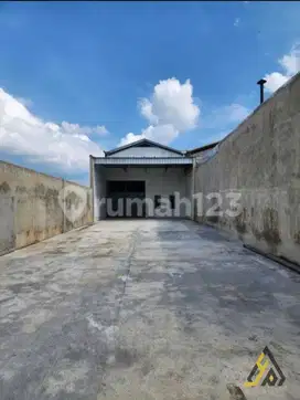 Gudang Strategis Gatak Sukoharjo! 850m² Tanah, Akses Kontainer,