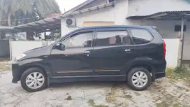 Toyota Avanza 2011 Bensin