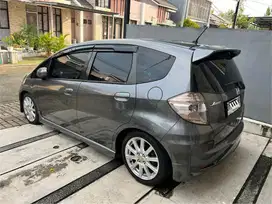 Jazz GE8 1.5 E AT 2013
