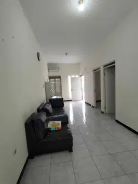 Rumah Minimalis Nyaman di Taman Holis Indah 1 Bandung