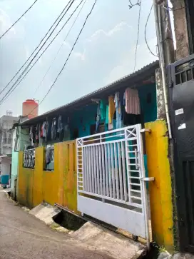 Kontrakan 900 Per bulan