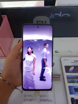 Oppo Reno13 F 5G