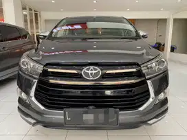 TOYOTA VENTURER 2.4 AUTOMATIC 2017 super istimewa