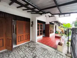 Disewakan Rumah Besar Di Sidoarum Sleman