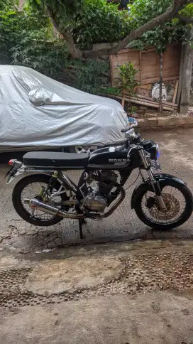 Honda GL 125 modif CB