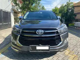 TOYOTA INNOVA REBORN VENTURER 2017 AUTOMATIC