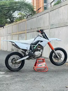KLX TRAIL SUPERMOTO SIAP PAKAI