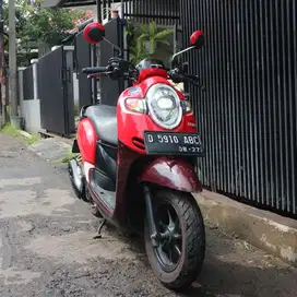 Honda Scoopy ESP Sporty Red 2017 akhir