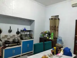Rumah premium dua lantai strategis di Kalisari Jakarta timur