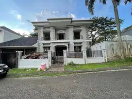 DI Jual Rumah Sultan, Mewah like new di Citra Gran Cibubur