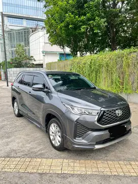 Toyota Zenix V Hybrid Modelista AT Panoramic 2023