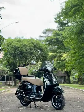 Vespa GTS 250 Italy Th 2013