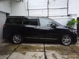 Di jual nissan elgran 2012 pajak hidup