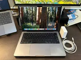 Apple Macbook Pro M1 Pro bonus hardcase mulus 16/512 Space Gray hi-end