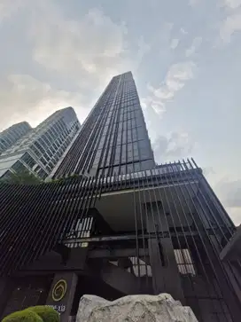 JUAL APARTEMEN DENGAN PRIVATE LIFT YUKATA ALAM SUTERA
