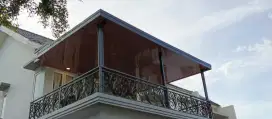 Kanopi baja ringan