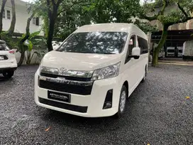 KONDISI ISTIMEWA TOYOTOYOTA HIACE 2.8 PREMIO MT 2021
