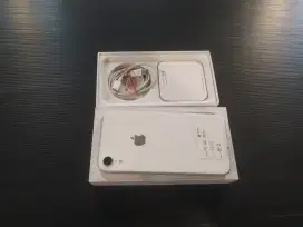 iPhone Xr 64GB Second iBox garansi resmi