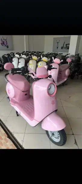 Sepeda listrik semi motor