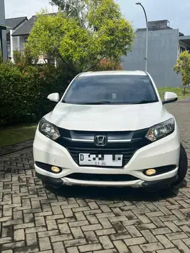 Jual mobil Honda HRV 2015