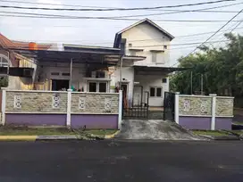 Rumah HOOK Lokasi Nyaman Untuk Keluarga di Harapan Indah 13574 ER