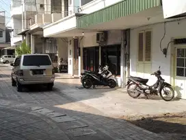 Rumah surabaya utara - gembong sayur