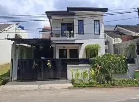 DIJUAL RUMAH KENCANA LOKA BSD