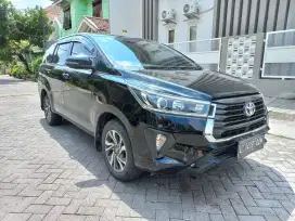 TOYOTA INNOVA 2.4 V DIESEL Manual 2021