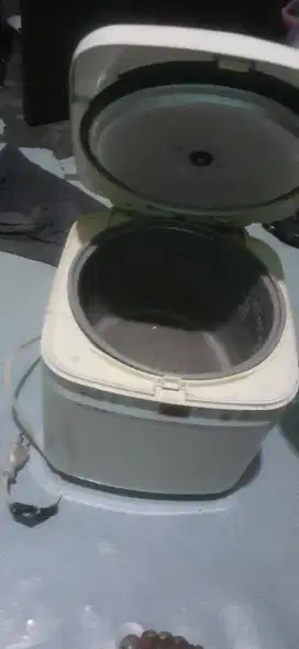 Mejikom Merk Sanyo