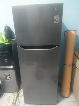 kulkas LG smart inventer lebih hemat listrik
