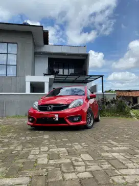 Fs Brio 2017 warna merah