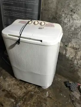 Mesin cuci merek Sharp