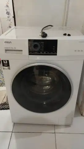 Mesin Cuci Aqua Front Loading 7 Kg FQW 700828QD