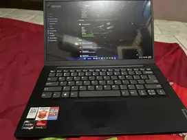 LENOVO RAYZEN 5/RAM 8/512