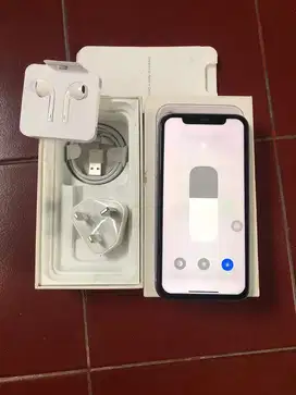 Dijual Iphone 11 Purple 128GB Terdaftar Mulus Lengkap