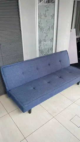 Sofa bed belum pernah digunakan