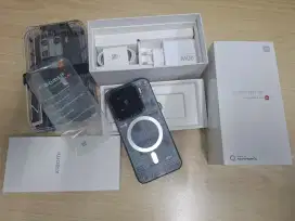 XIAOMI 15 512GB BLACK LIKE NEW BARU PAKAI SEMUA LENGKAP  TERMURAH