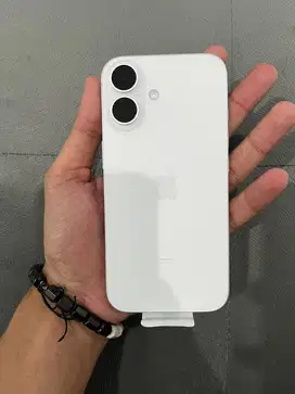 Iphone 16 128 iBox likenew putih 4 hari pakai