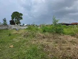 Disewakan tanah cocok untuk padel di kiara condong, soekarno hatta